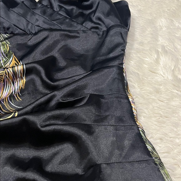 Le Chateau Black and Gold Mini Dress - Picture 4 of 7